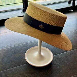 Gucci Bee-Embroidered Straw Bucket Hat - Summer Luxury Accessory